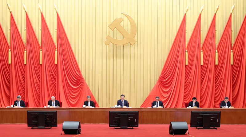 1月8日，中共中央總書記、國(guó)家主席、中央軍委主席習(xí)近平在中國(guó)共產(chǎn)黨第二十屆中央紀(jì)律檢查委員會(huì)第三次全體會(huì)議上發(fā)表重要講話。李強(qiáng)、趙樂(lè)際、王滬寧、蔡奇、丁薛祥、李希出席會(huì)議。